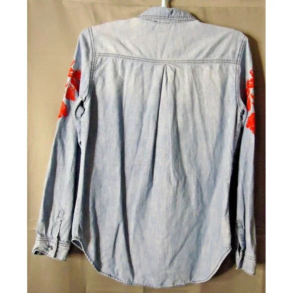 Sundance Cassidy Western Embroidery Chambray Denim Button Down Womens Medium - Picture 9 of 9